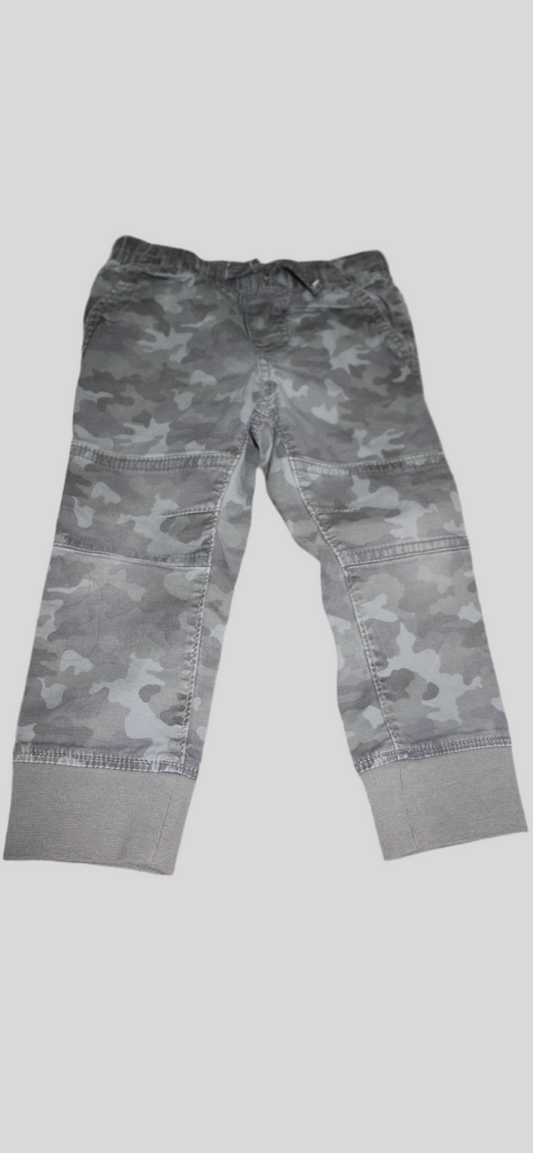 Camo joggers 2T