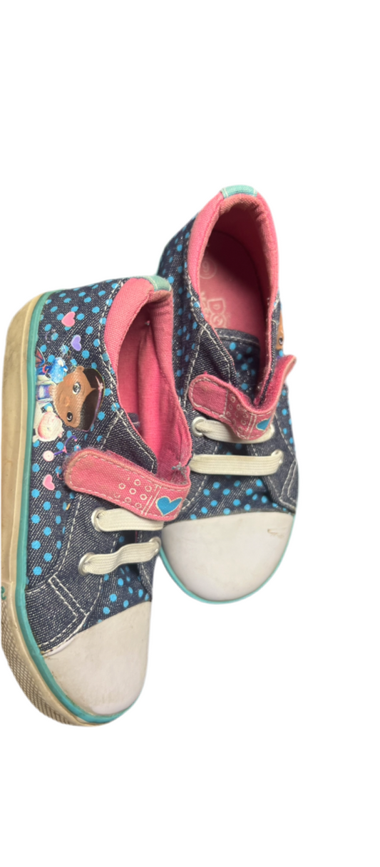 Doc mcstuffins shoes 9c